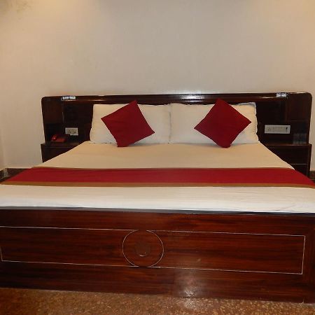 White House Tourist Lodge New Delhi Eksteriør bilde