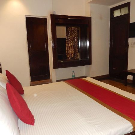 White House Tourist Lodge New Delhi Eksteriør bilde